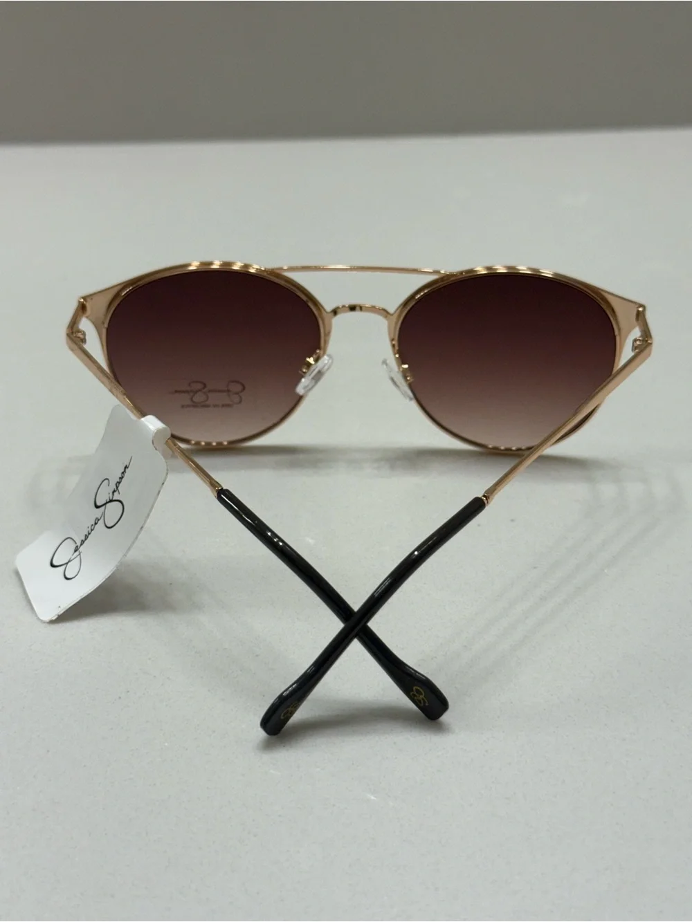 Jessica Simpson Round Sunglasses with BROWN Gradient Lenses NWT